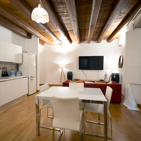 Suite Martini Al Castello Cagliari Exterior photo